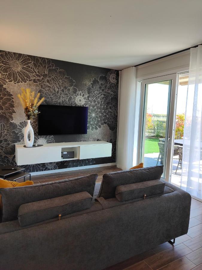 San Giorgio Design Home Con Jacuzzi Privata Colà Eksteriør billede